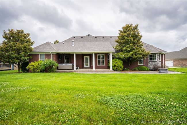 1846 Hazeltine Way, Home with 5 bedrooms, 4 bathrooms and null parking in Henryville IN | Image 48