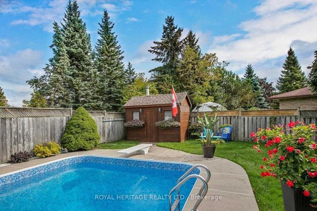 28 Cawker Crt, House other with 5 bedrooms, 4 bathrooms and 4 parking in Whitby ON | Image 47