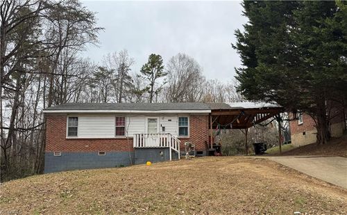 2503 Craver St, Winston-Salem, NC, 27105-4760 | Card Image