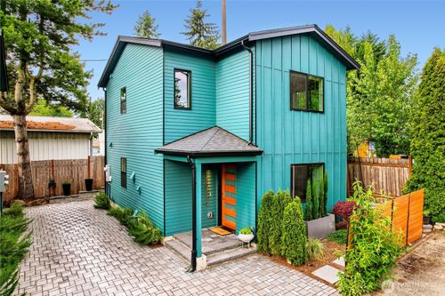 12534 C 5th Ave Ne, Seattle, WA, 98125-3901 | Card Image