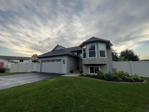 2135 Victor Lane, Kronenwetter, WI, 54455 | Card Image