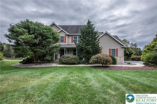 410 Bougher Hill Rd, Williams Twp, PA, 18042-9790 | Card Image