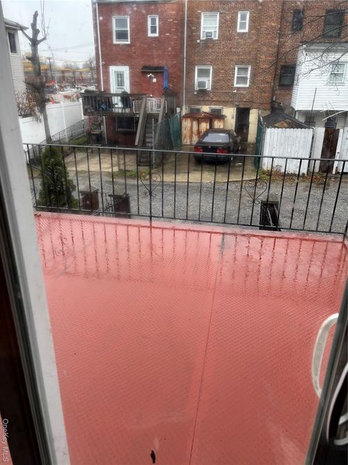 21611 115th Ct, Cambria Heights, NY, 11411-1108 | Card Image