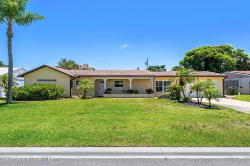 430 Watts Way, Cocoa Beach, FL, 32931-2818 | Card Image