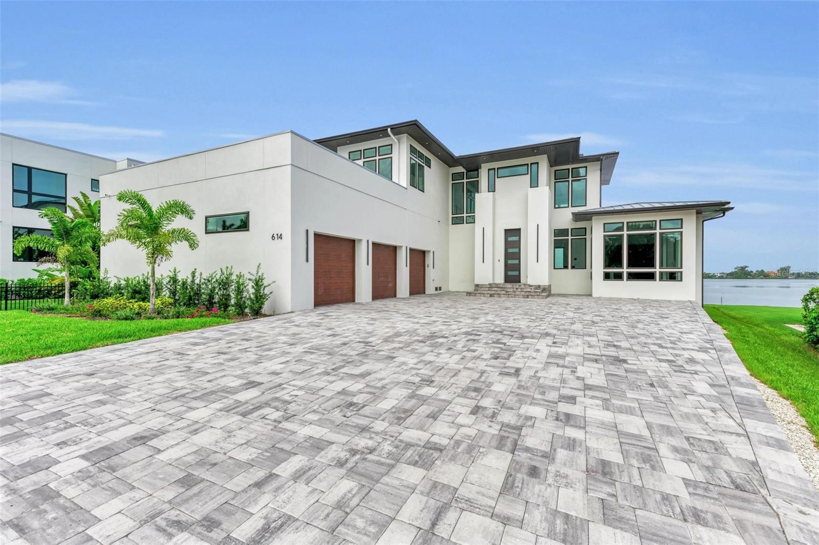Bayshore Dr, Osprey, FL 34229