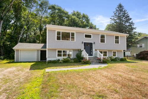 146 Black Point Rd, Niantic, CT, 06357-2935 | Card Image