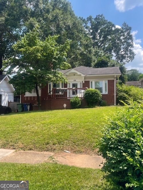 978 Byron Dr Sw, Atlanta, GA, 30310-4636 | Card Image