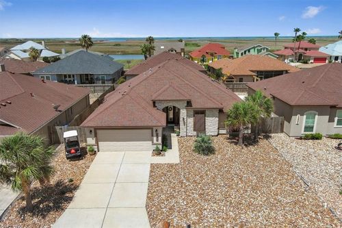 15825 Cozumel Dr, Corpus Christi, TX, 78418-6632 | Card Image