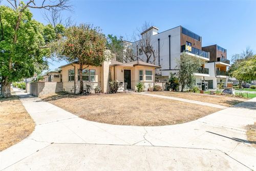5656 Cartwright Ave, North Hollywood, CA, 91601-2108 | Card Image