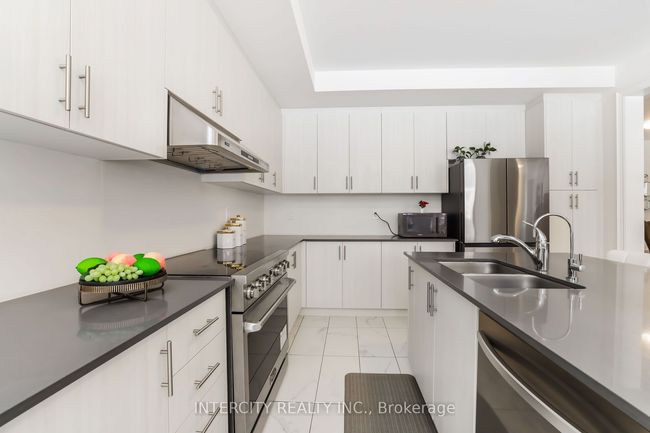 111 Walker Rd W, House other with 5 bedrooms, 4 bathrooms and 4 parking in Caledon ON | Image 24