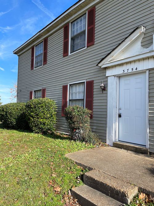 3754-3754 Cambridge Station Dr, Memphis, TN, 38115-4806 | Card Image