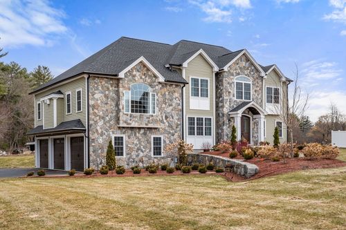 5-5 Osprey Ln, Nashua, NH, 03062-1059 | Card Image