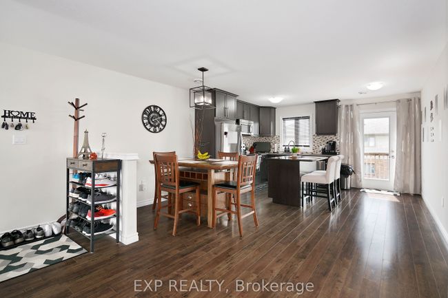 62 - 3320 Meadowgate Blvd, Condo with 2 bedrooms, 1 bathrooms and 1 parking in London ON | Image 6