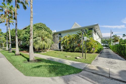 7-195 Sunrise Dr, Key Biscayne, FL, 33149-1959 | Card Image