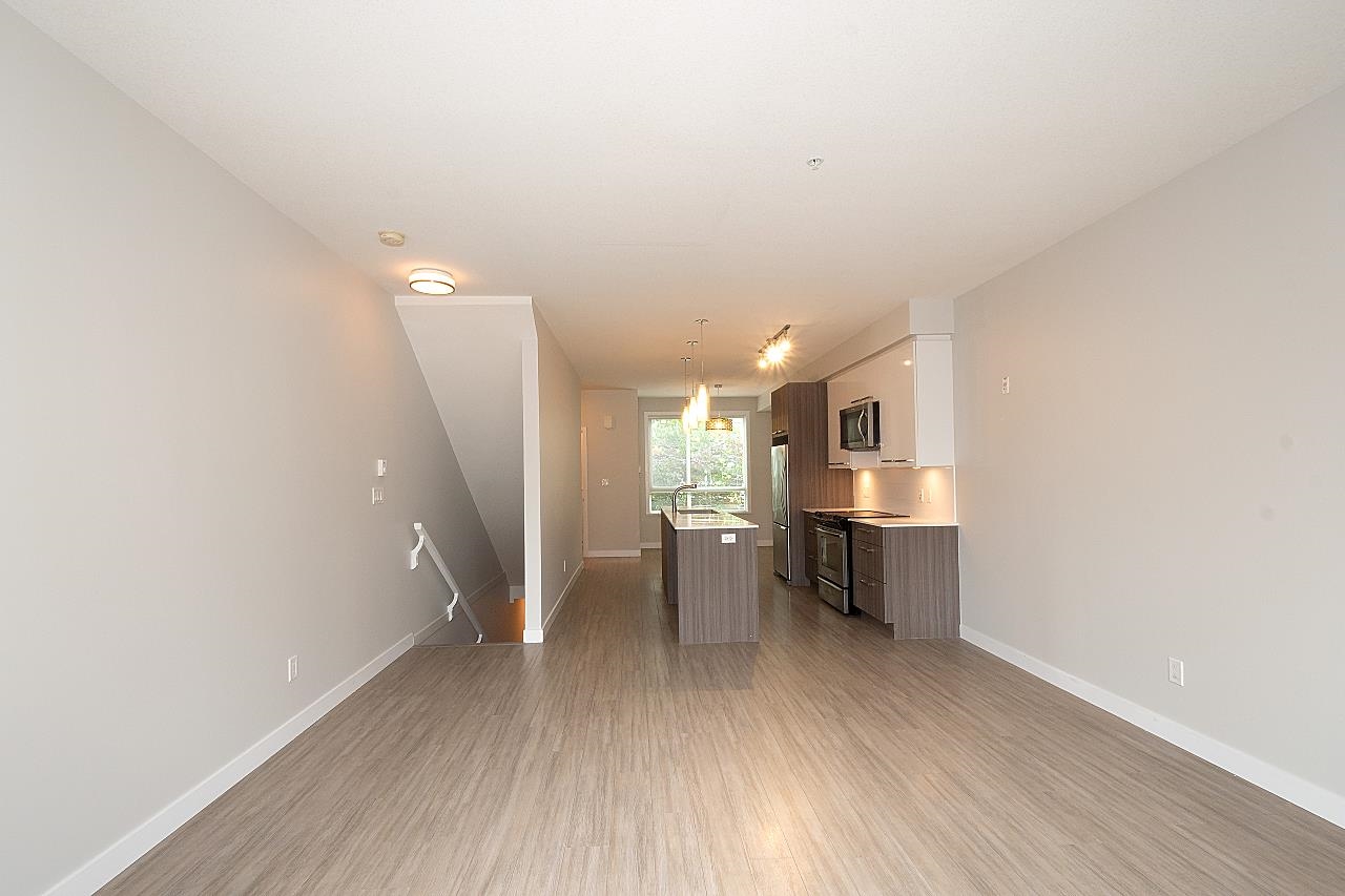 7 - 638 Regan Avenue, Townhouse with 2 bedrooms, 2 bathrooms and 2 parking in Coquitlam BC | Image 20