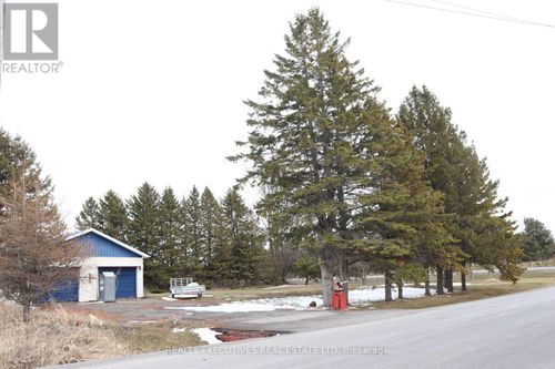 2575 Belanger Rd, Winchester, ON, K0C2K0 | Card Image