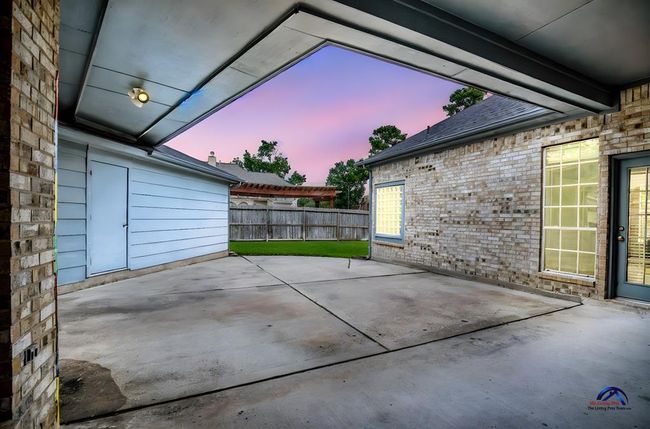 2523 Meadow Tree Ln, House other with 4 bedrooms, 3 bathrooms and 4 parking in Spring TX | Image 43