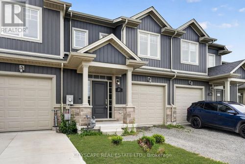 27 Lamb Cres, Thorold, ON, L2V0G8 | Card Image