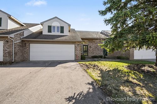 6028 Gleneagle Dr, Hudsonville, MI, 49426-8749 | Card Image