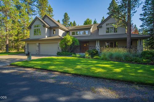 17-17980 N Course Ln, Sunriver, OR, 97707-1407 | Card Image