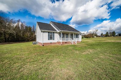 9 Bridgefield Dr, House other with 3 bedrooms, 2 bathrooms and null parking in Fayetteville TN | Image 3