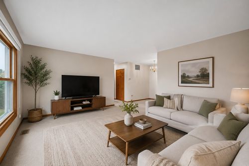 0-1040 Hampton Harbor, Schaumburg, IL, 60193 | Card Image
