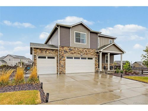 15704 Roslyn St, Thornton, CO, 80602-8310 | Card Image
