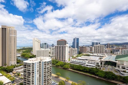 apt-2412-400 Hobron Ln, Honolulu, HI, 96815-1206 | Card Image