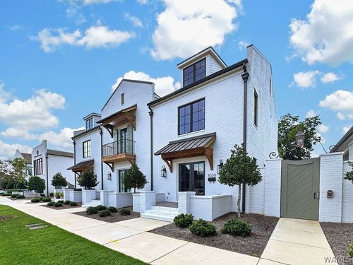 1030 22nd Ave, Tuscaloosa, AL, 35401-2330 | Card Image