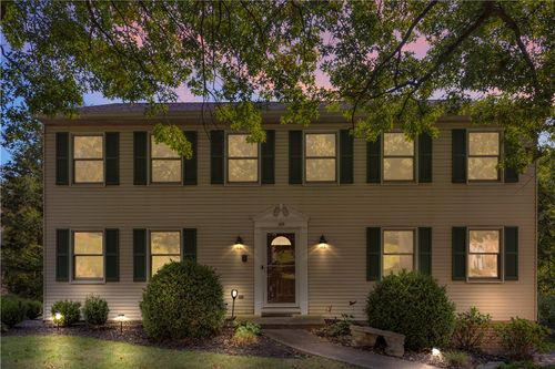 105 Pagoda Dr, Monroeville, PA, 15146-2036 | Card Image