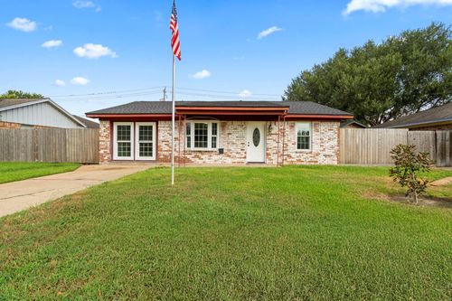9931 Southport Dr, Houston, TX, 77089-1327 | Card Image