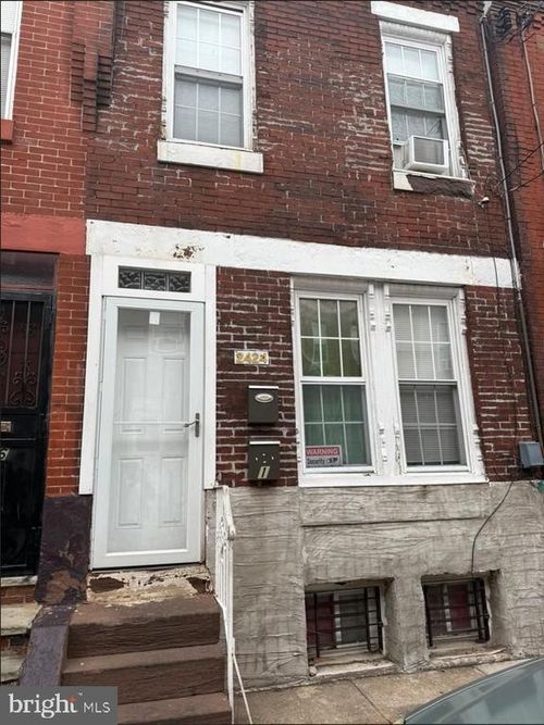 2424 S Reese St, PHILADELPHIA, PA, 19148-3936 | Card Image