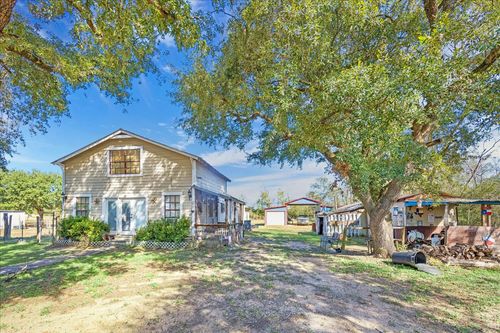 224 Avenue F St, Sealy, TX, 77474-7718 | Card Image
