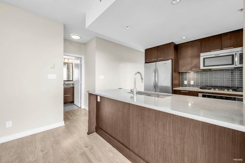 2307-2975 Atlantic Ave, Coquitlam, BC, V3B0C5 | Card Image