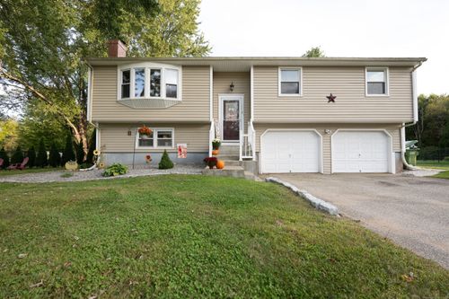 150 London Rd, Hebron, CT, 06248-1031 | Card Image