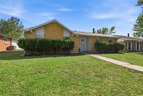 4805 Wheeler Dr, The Colony, TX, 75056-1029 | Card Image