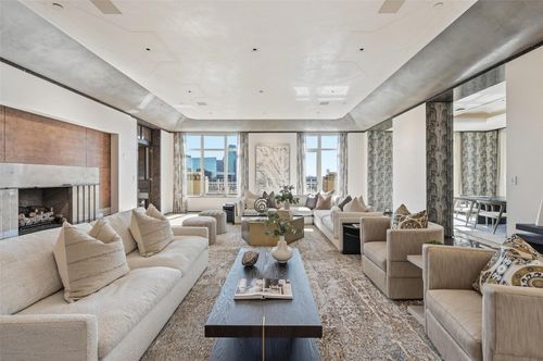 apt-2200-2555 N Pearl St, Dallas, TX, 75201-2251 | Card Image