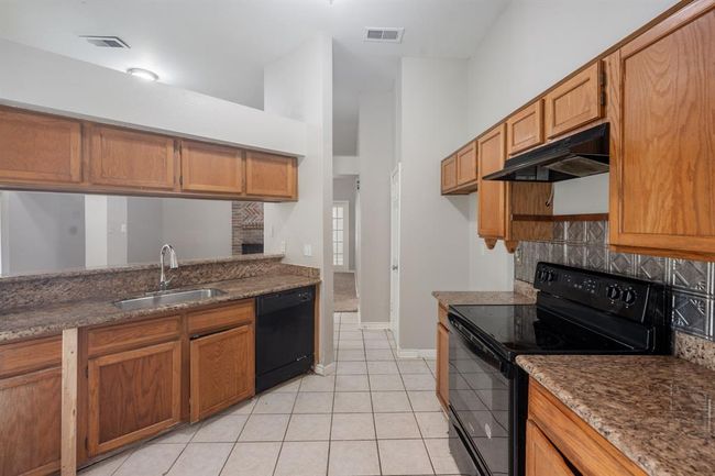 22103 Bridgebrook Dr, House other with 3 bedrooms, 2 bathrooms and 2 parking in Spring TX | Image 11