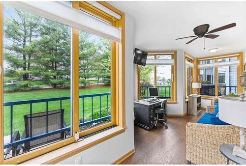 405-5383 Mariners Cove Drive, Westport, WI, 53704 | Card Image