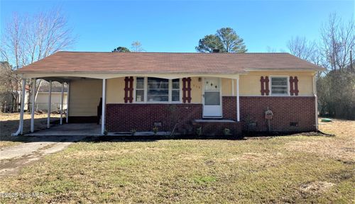 316 Cougar Ln, Jacksonville, NC, 28546-9257 | Card Image