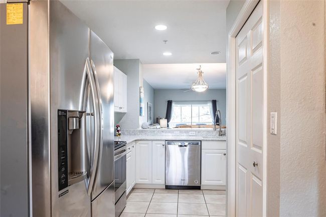 APT-202 - 6334 Grand Oak Cir, Condo with 2 bedrooms, 2 bathrooms and null parking in BRADENTON FL | Image 7