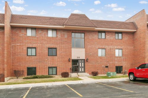 apt-3a-210 E Fountainview Ln, Lombard, IL, 60148-5914 | Card Image