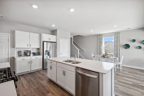 2350 Pleasant Avenue, Shakopee, MN, 55379 | Card Image