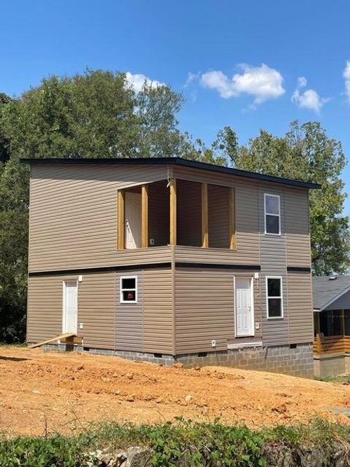 3903 Meadow Ln, Chattanooga, TN, 37406-1427 | Card Image