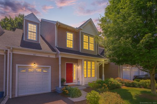 52 Bannan Ln, Berlin, CT, 06037-4098 | Card Image