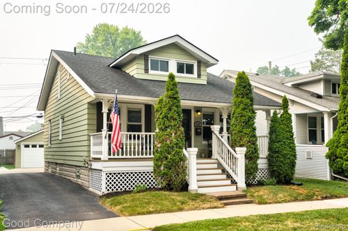 510 E Troy St, Ferndale, MI, 48220-2829 | Card Image