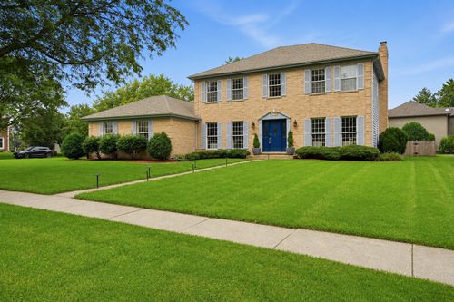 801 Fieldale Ln, Grayslake, IL, 60030-3203 | Card Image