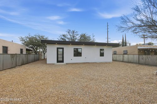 2208 E 19th Street, Tucson, AZ, 85719 | Card Image