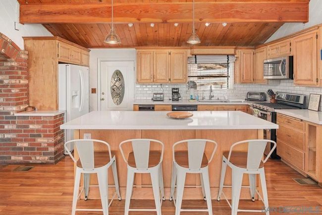 1959 Poplar Dr, House other with 4 bedrooms, 3 bathrooms and 5 parking in Running Springs CA | Image 19