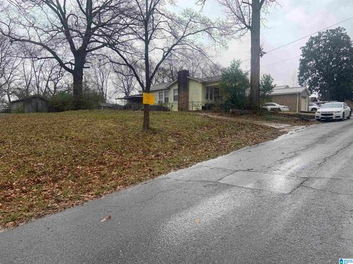 2-212 3rd Ave, MIDFIELD, AL, 35228-2633 | Card Image